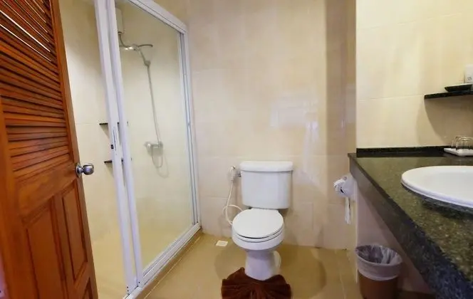 Standard Oda, Havuz Manzaralı
