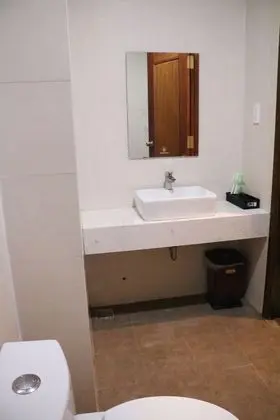 Deluxe Üç Kişilik Oda, Şehir Manzaralı