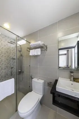 Standard Tek Büyük Yataklı Oda