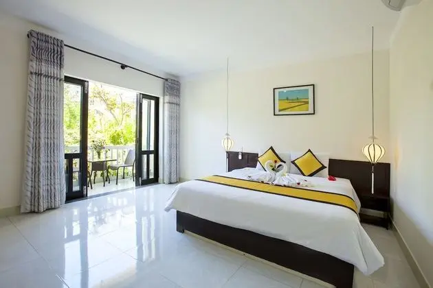 Deluxe Tek Büyük Yataklı Oda, Avlu Manzaralı