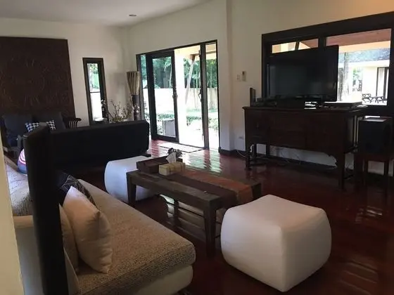 4 Bedroom Pool Villa