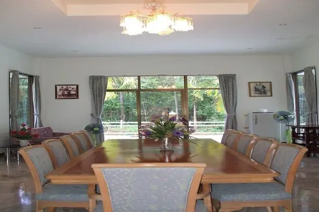 3 Bedrooms House - Baan Sooknirun