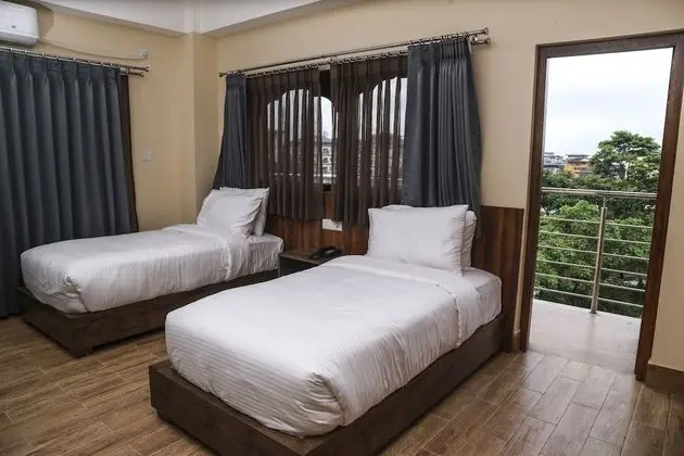 Deluxe Twin Room