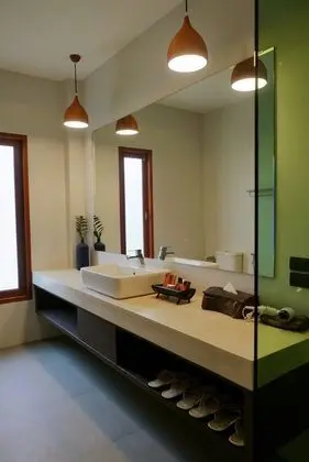 Deluxe Jacuzzi Villa