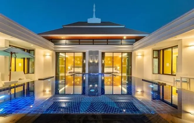 Villa, 4 Yatak Odası, Kişiye Özel Havuzlu