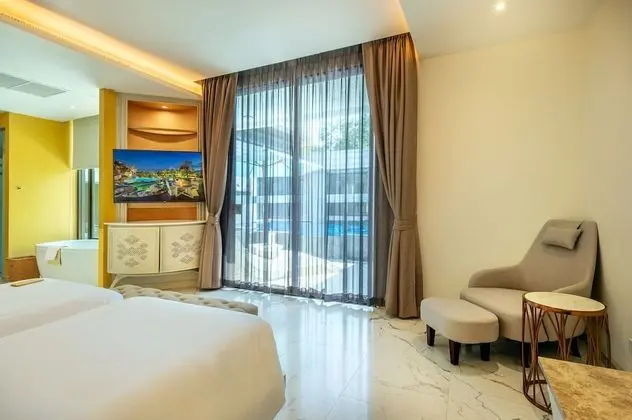 Villa, 4 Yatak Odası, Kişiye Özel Havuzlu