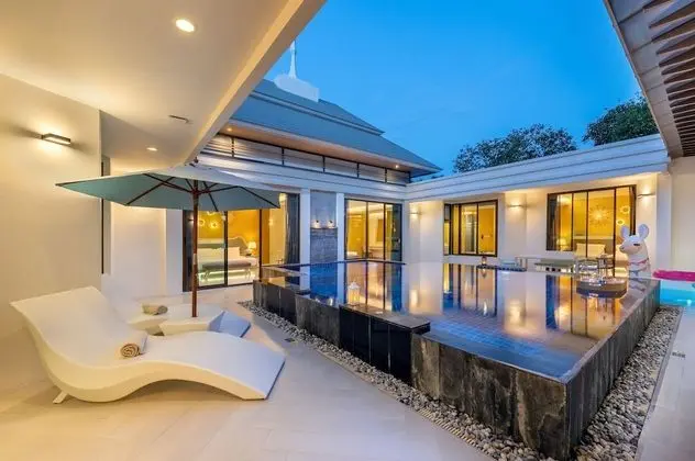 Villa, 4 Yatak Odası, Kişiye Özel Havuzlu