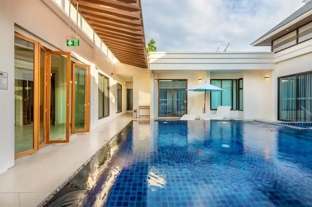 Villa, 4 Yatak Odası, Kişiye Özel Havuzlu