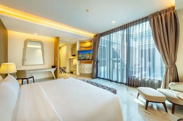 Villa, 4 Yatak Odası, Kişiye Özel Havuzlu