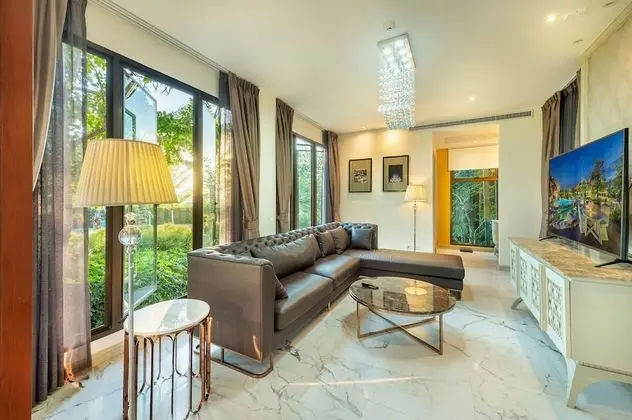Villa, 4 Yatak Odası, Kişiye Özel Havuzlu