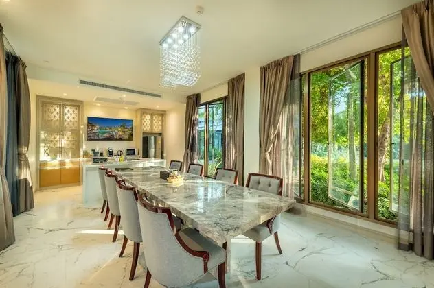 Villa, 4 Yatak Odası, Kişiye Özel Havuzlu