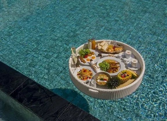 Villa, 4 Yatak Odası, Kişiye Özel Havuzlu