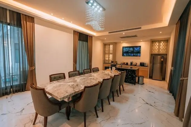 Villa, 4 Yatak Odası, Kişiye Özel Havuzlu