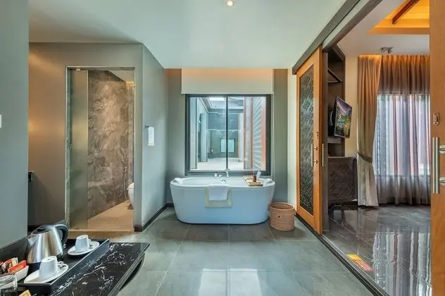 Design Tek Büyük Yataklı Oda, 1 Yatak Odası