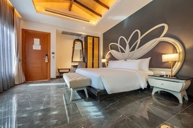 Design Tek Büyük Yataklı Oda, 1 Yatak Odası