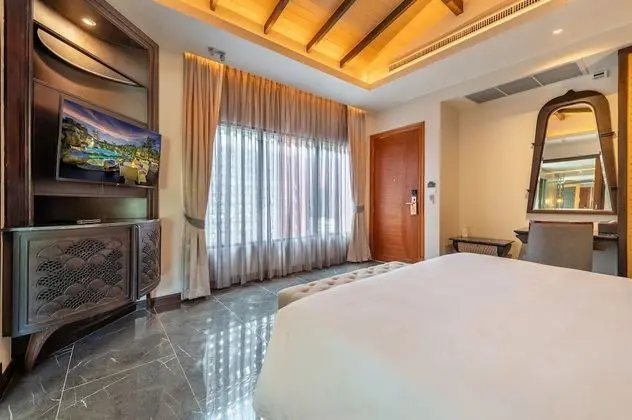 Design Tek Büyük Yataklı Oda, 1 Yatak Odası