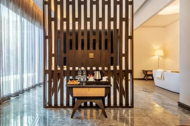 Design Tek Büyük Yataklı Oda, 1 Yatak Odası