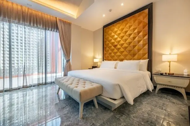 Design Tek Büyük Yataklı Oda, 1 Yatak Odası