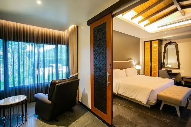 Design Tek Büyük Yataklı Oda, 1 Yatak Odası