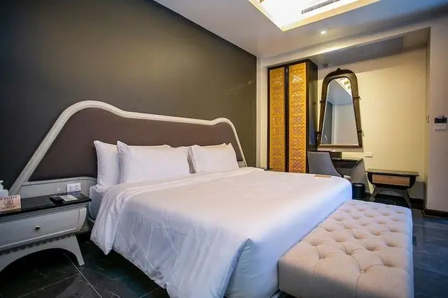 Design Tek Büyük Yataklı Oda, 1 Yatak Odası