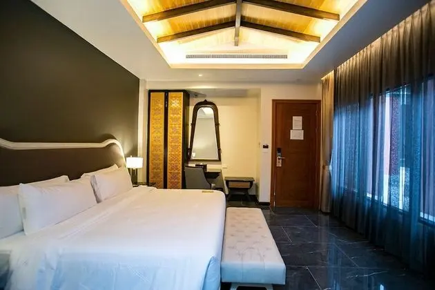 Design Tek Büyük Yataklı Oda, 1 Yatak Odası