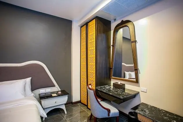 Design Tek Büyük Yataklı Oda, 1 Yatak Odası