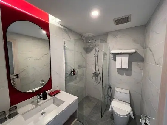 Deluxe Tek Büyük Yataklı Oda, Balkon