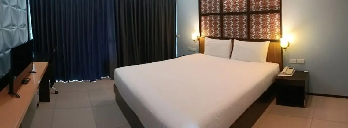 Standard Tek Büyük Yataklı Oda