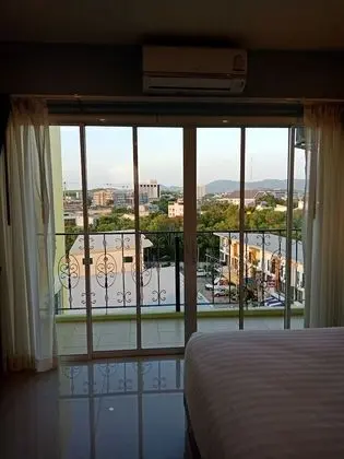 Standard Tek Büyük Yataklı Oda