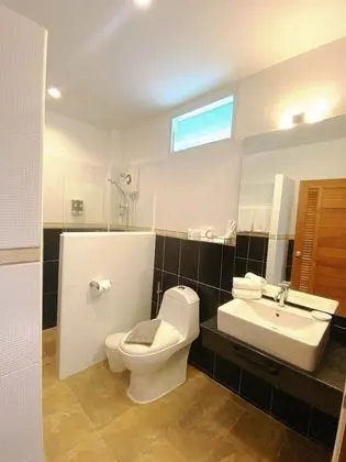 Basic Tek Büyük veya İki Ayrı Yataklı Oda