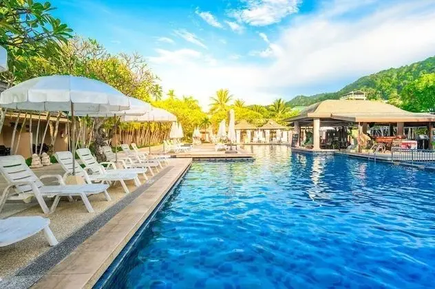 Poolside Room