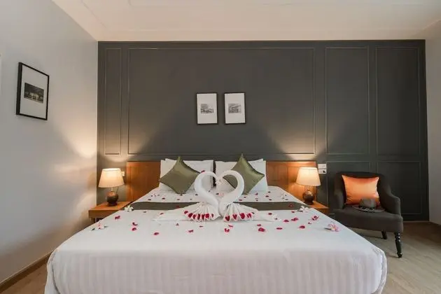 Four Bedrooms Pool Villa