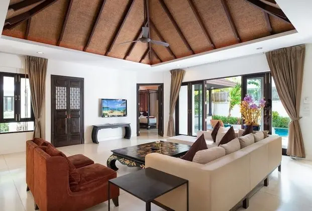 2 Bedrooms Suite
