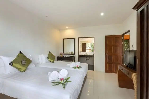 One-Bedroom Suite Garden View