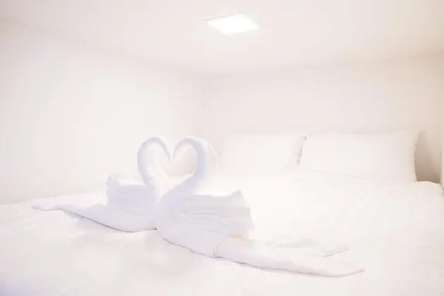 8-Bed Female Dormitory