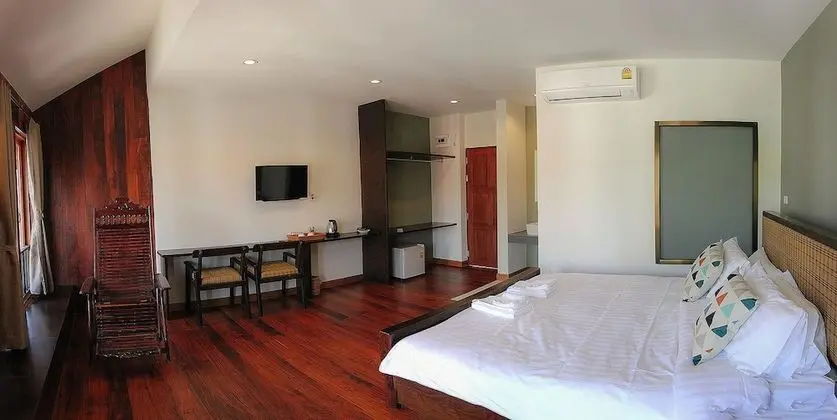 Deluxe Tek Büyük Yataklı Oda