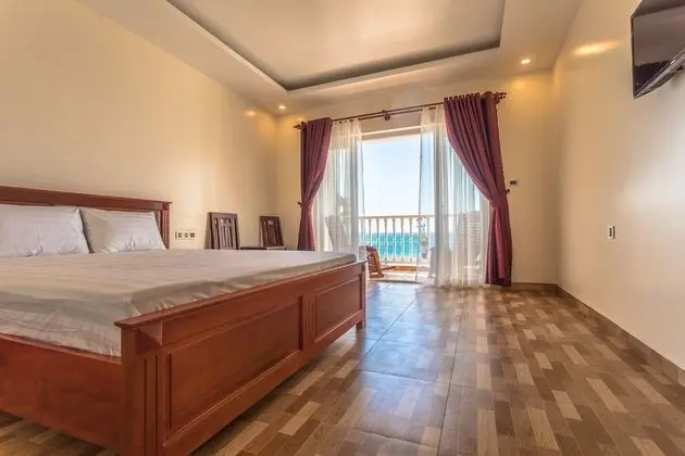 Deluxe Tek Büyük Yataklı Oda, Deniz Manzaralı