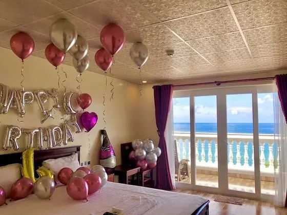 Deluxe Tek Büyük Yataklı Oda, Deniz Manzaralı