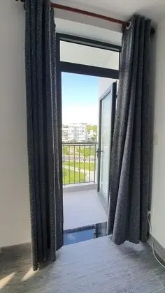 Stüdyo, Şehir Manzaralı