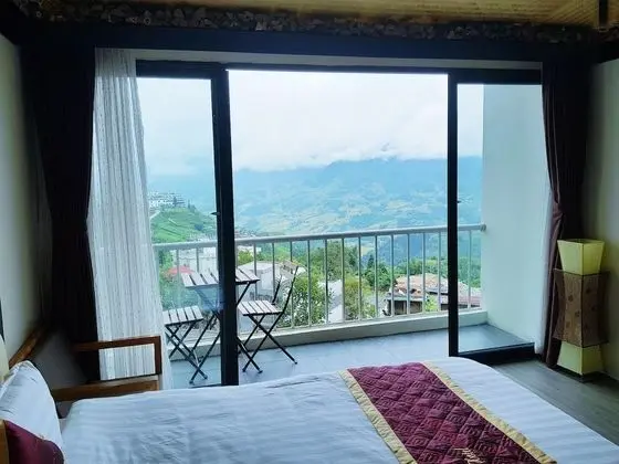 Deluxe Tek Büyük Yataklı Oda, Dağ Manzaralı