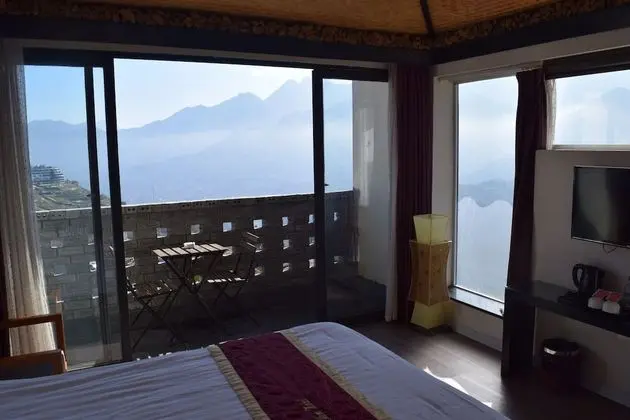 Deluxe Tek Büyük Yataklı Oda (Panorama View)