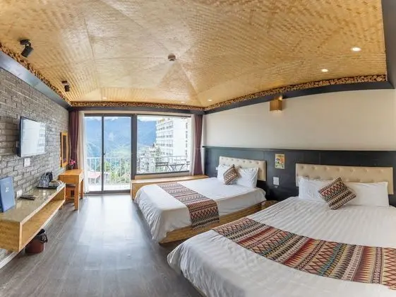 Dört Kişilik Oda, Dağ Manzaralı