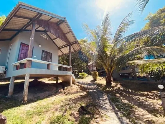 Standard Bungalow Triple room