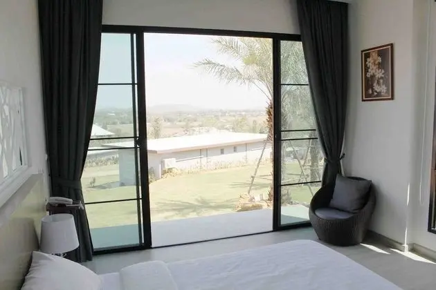 Grand Villa