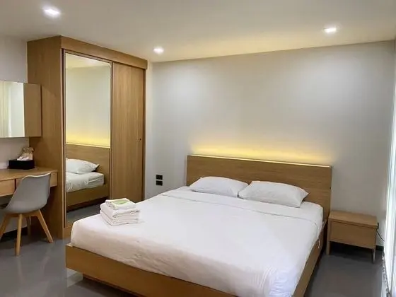 Standard King Room