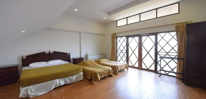 Four-Bedrooms Apartment