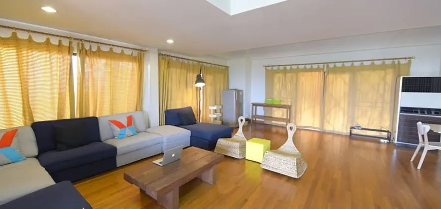 Four-Bedrooms Apartment