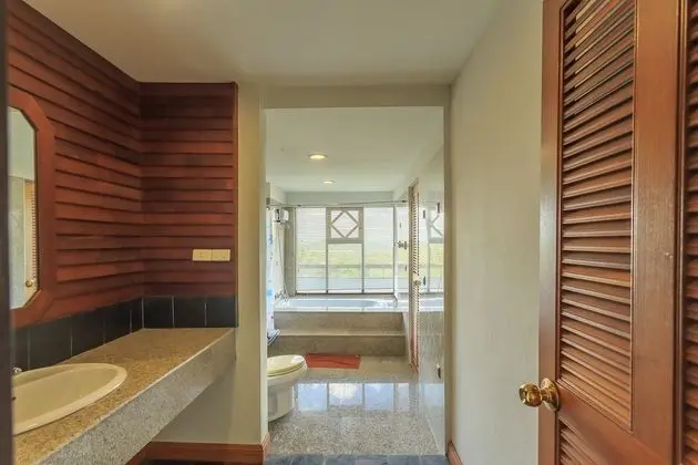Four-Bedrooms Apartment
