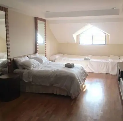 Three-Bedrooms Apartment (A)