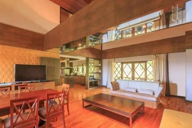 Three-Bedrooms Apartment (A)